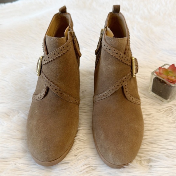 NEW Franco Sarto Arielle Brown Suede Wedge Buckle Ankle Bootie women size 8 - Picture 7 of 8